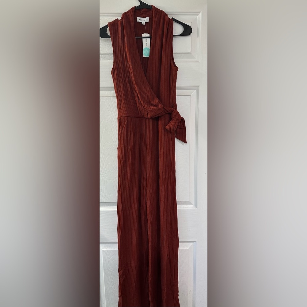 Elegant Rust Jumper - Picture 1 of 2